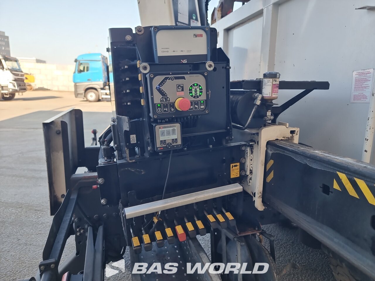 Other : Mercedes Arocs 2636 6X4 Camion plateaux