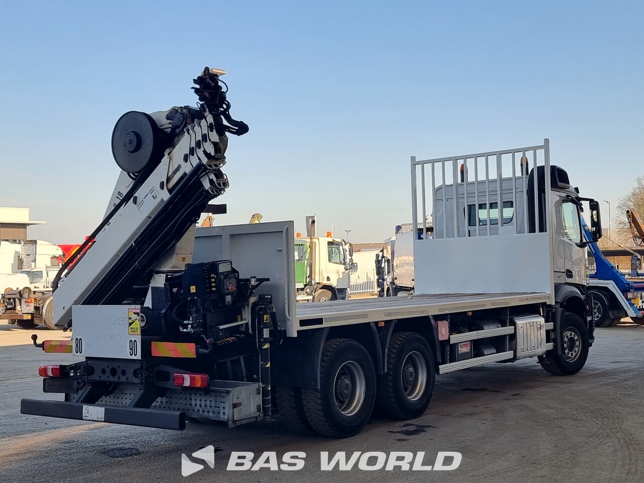 Other : Mercedes Arocs 2636 6X4 Camion plateaux