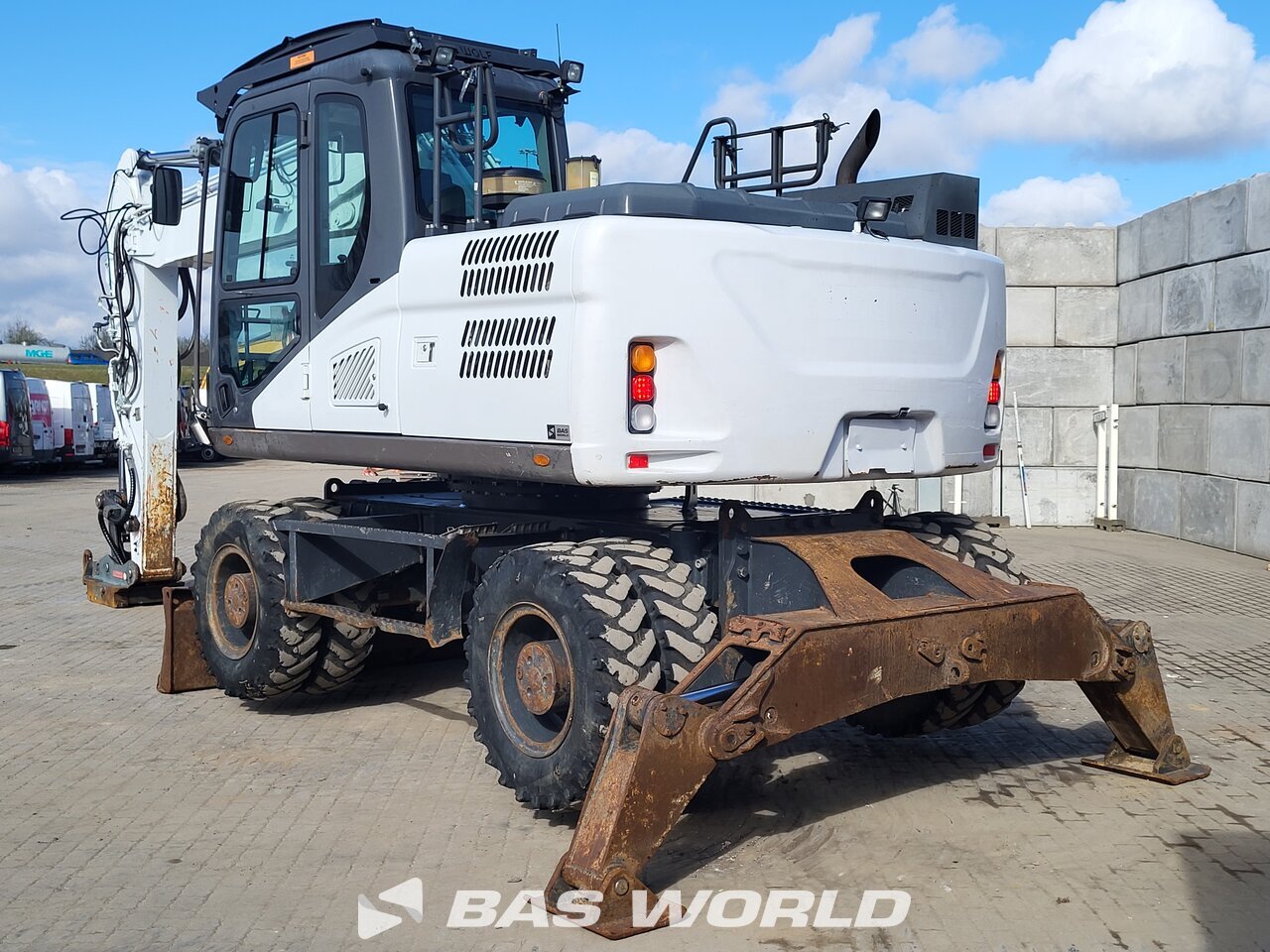 Other : Doosan DX170 W-5 Pelle sur pneus