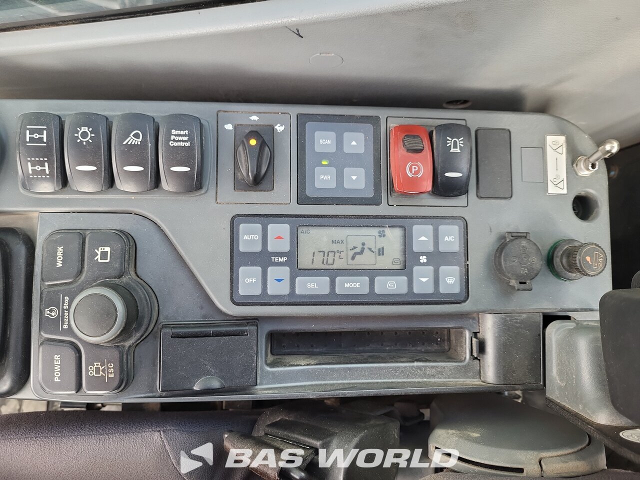 Other : Doosan DX170 W-5 Pelle sur pneus