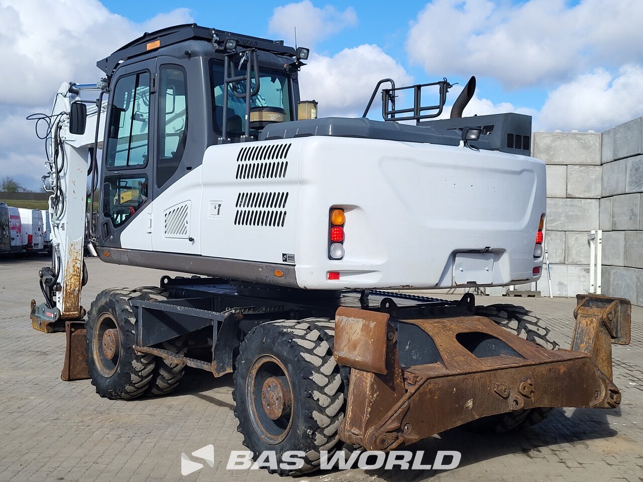 Other : Doosan DX170 W-5 Pelle sur pneus
