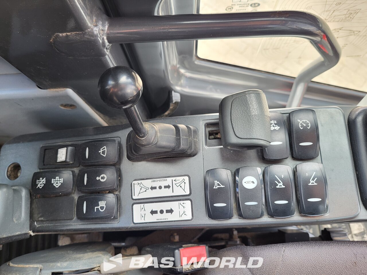 Other : Doosan DX170 W-5 Pelle sur pneus