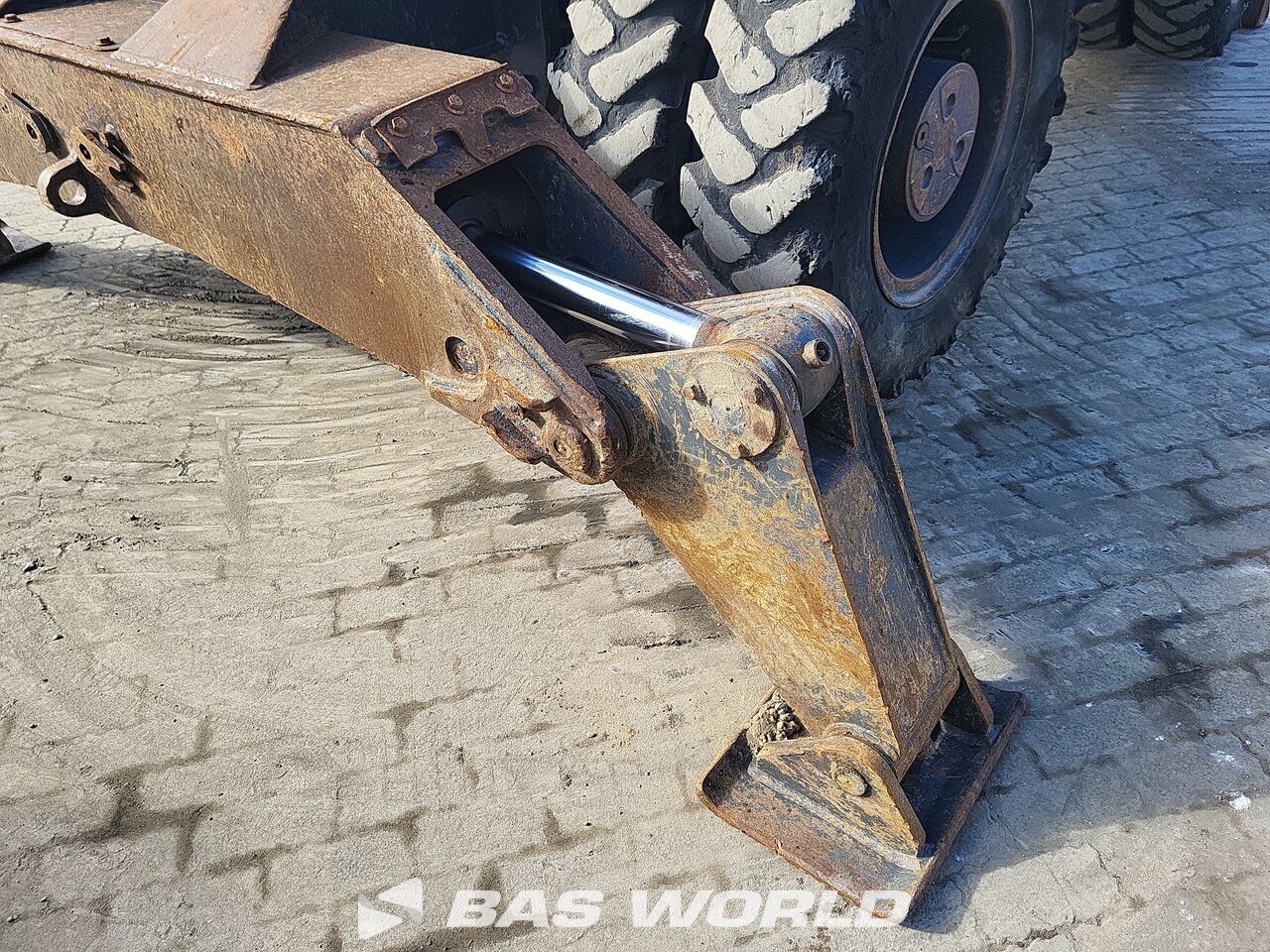 Other : Doosan DX170 W-5 Pelle sur pneus