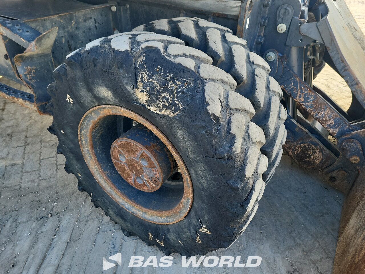 Other : Doosan DX170 W-5 Pelle sur pneus