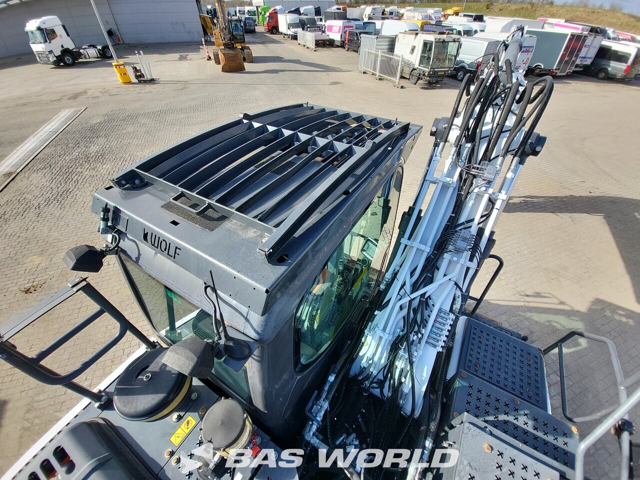 Other : Doosan DX170 W-5 Pelle sur pneus