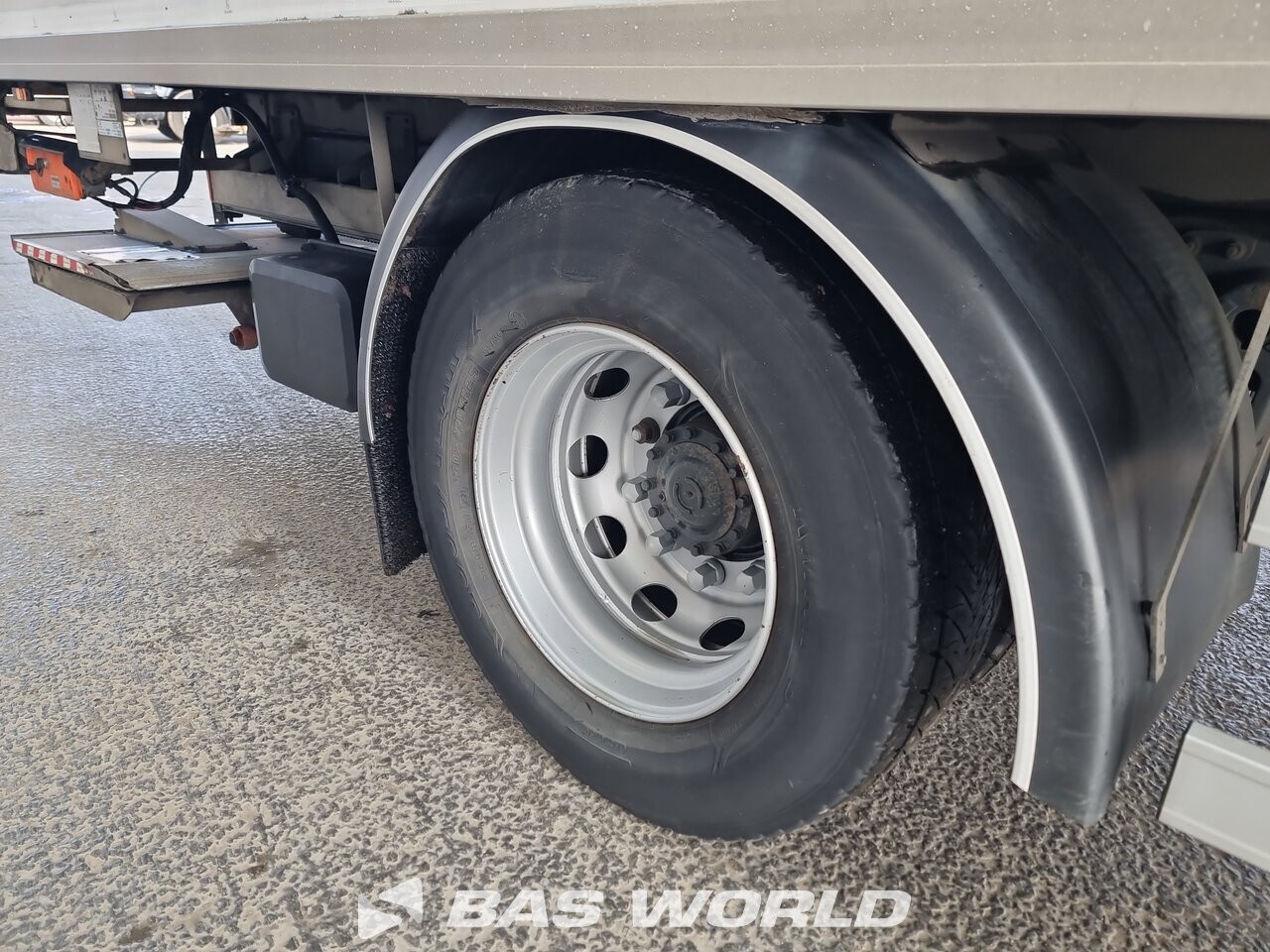 Other : Renault D 280 4X2 Grosse Equipment Carrosseries fourgons