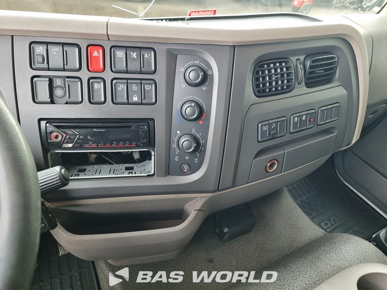 Other : DAF LF 210 4X2 ECF Eindhoven Carrosseries fourgons
