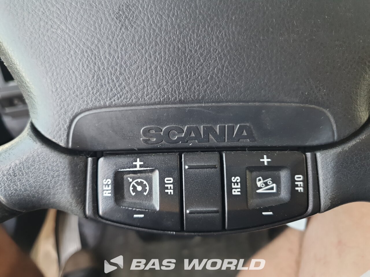 Other : Scania R480 8X2 Camion plateaux