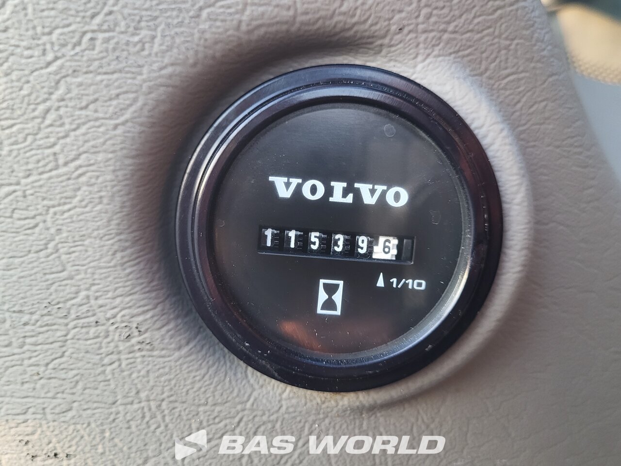 Other : Volvo EC220 D L Pelle sur chenilles