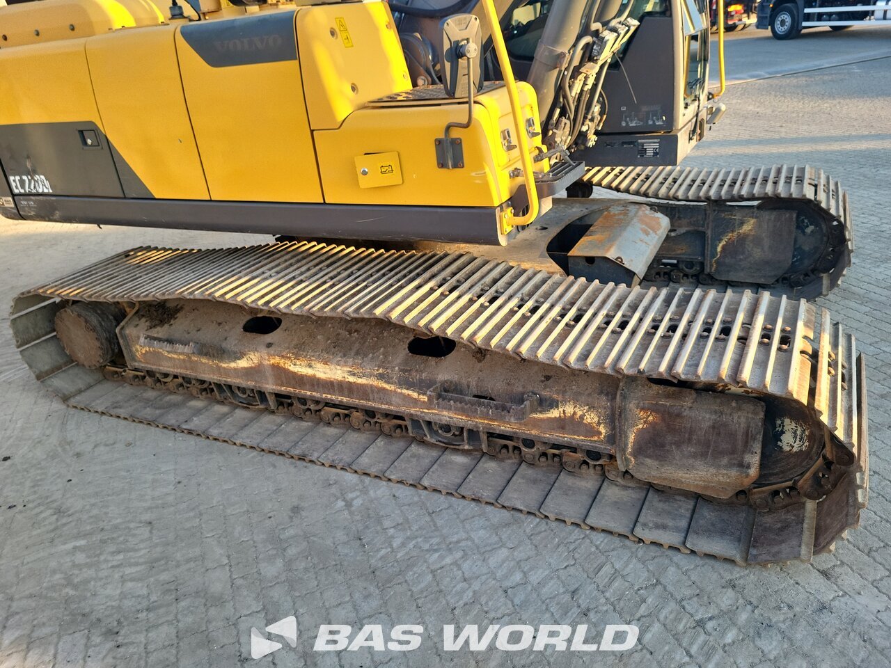 Other : Volvo EC220 D L Pelle sur chenilles