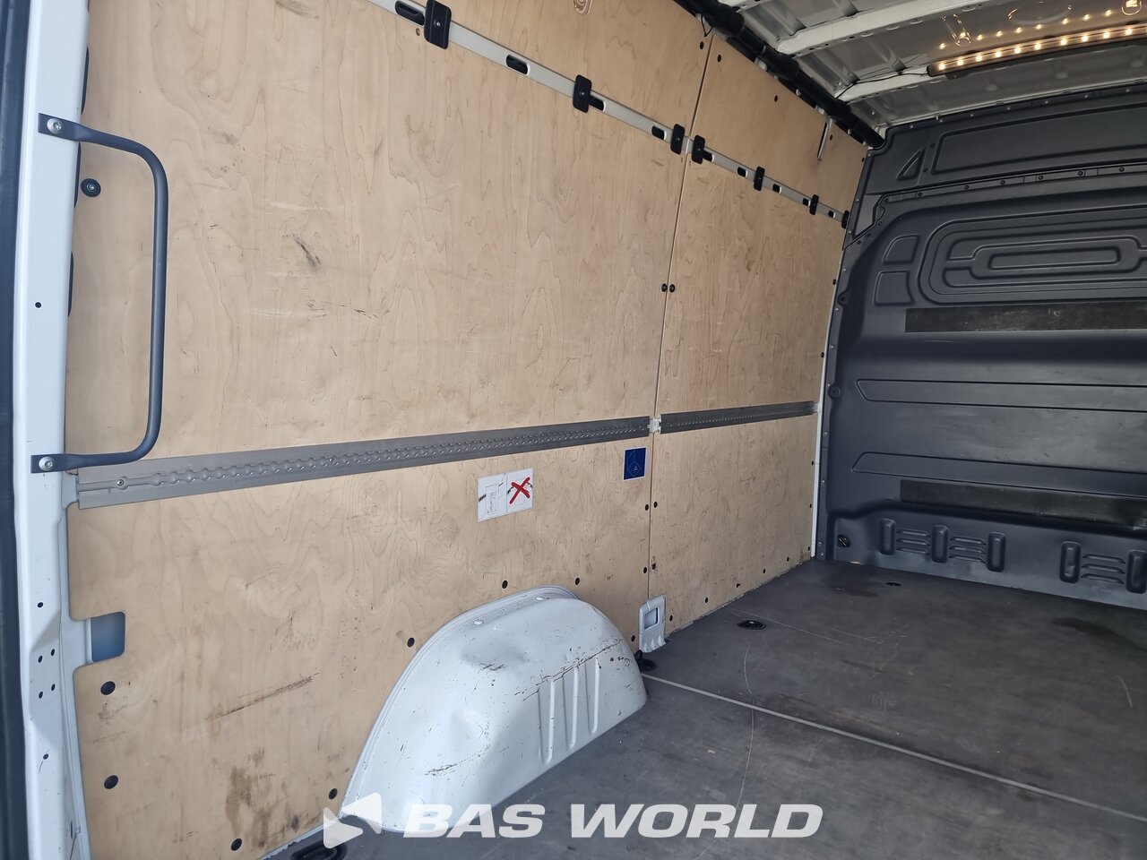 Other : Mercedes Sprinter 314 CDI Fourgons utilitaires