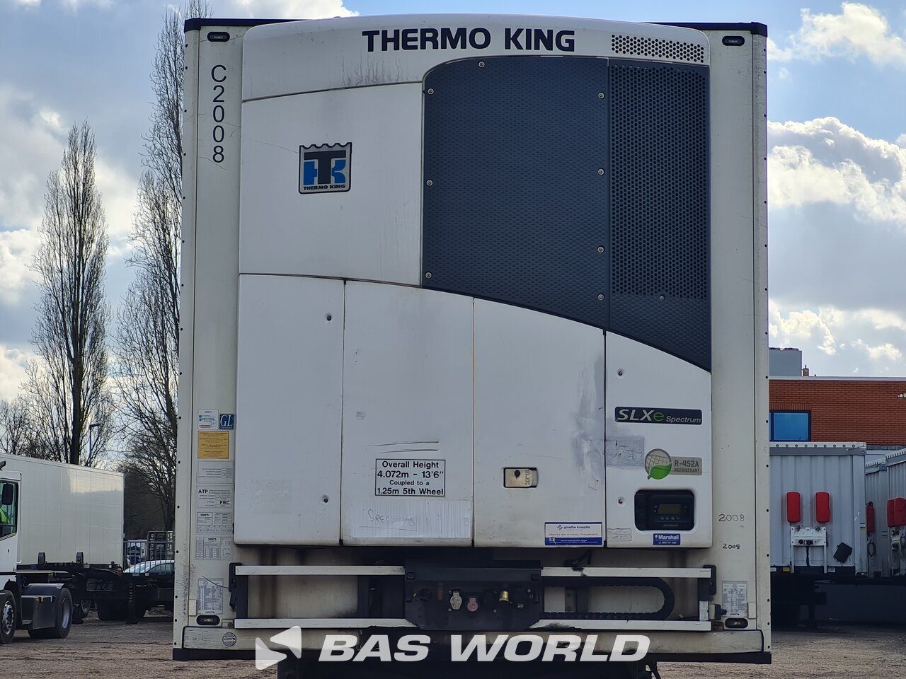 Front : Schmitz Thermo King SLXe Spectrum 250 Semi-remorque frigorifique