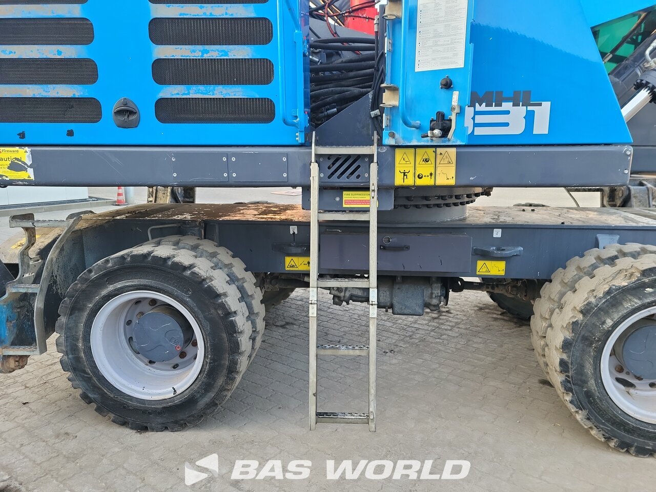 Other : Fuchs MHL331 S5 Pelle à déchets