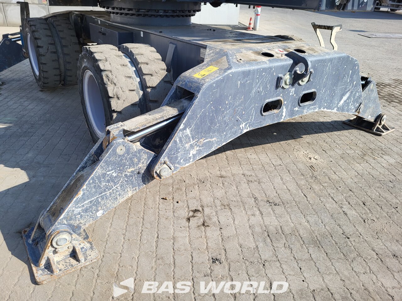 Other : Fuchs MHL331 S5 Pelle à déchets