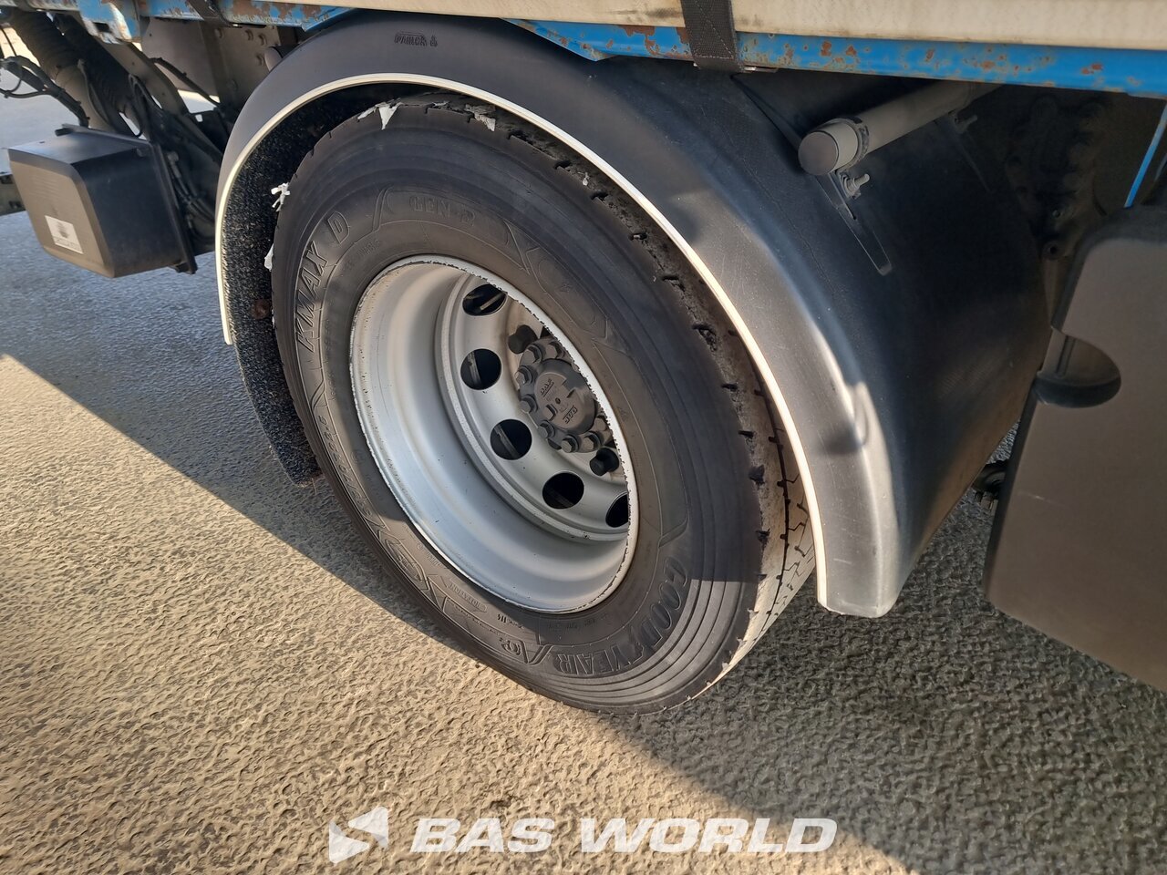 Other : DAF CF 320 4X2 BG Carrosserie Camion rideaux coulissants