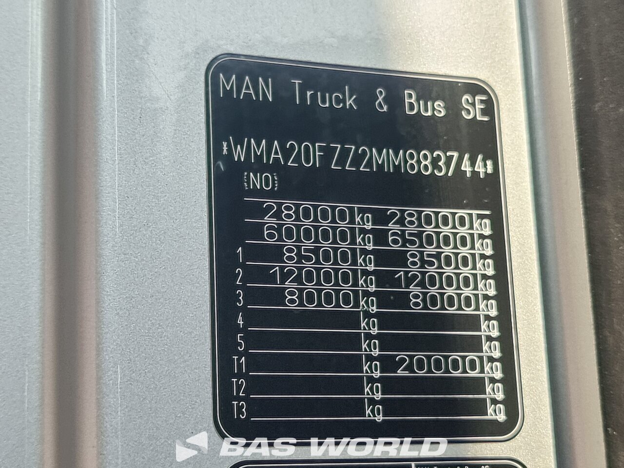Other : MAN TGX 26.580 6X2 Schmitz Carrosseries fourgons