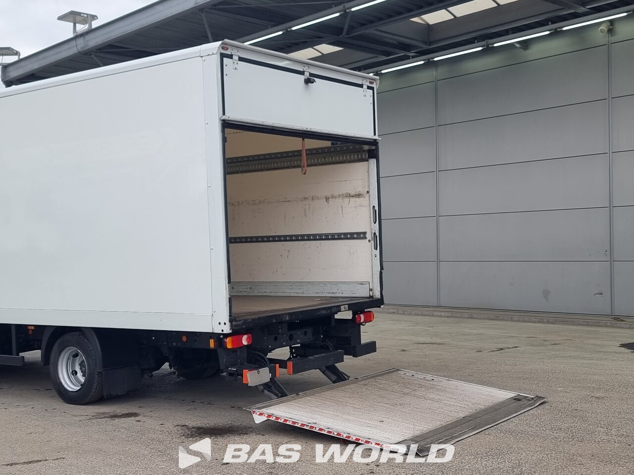 Other : Iveco Eurocargo 75E190 4X2 SAXAS MKD 61-M-E Carrosseries fourgons