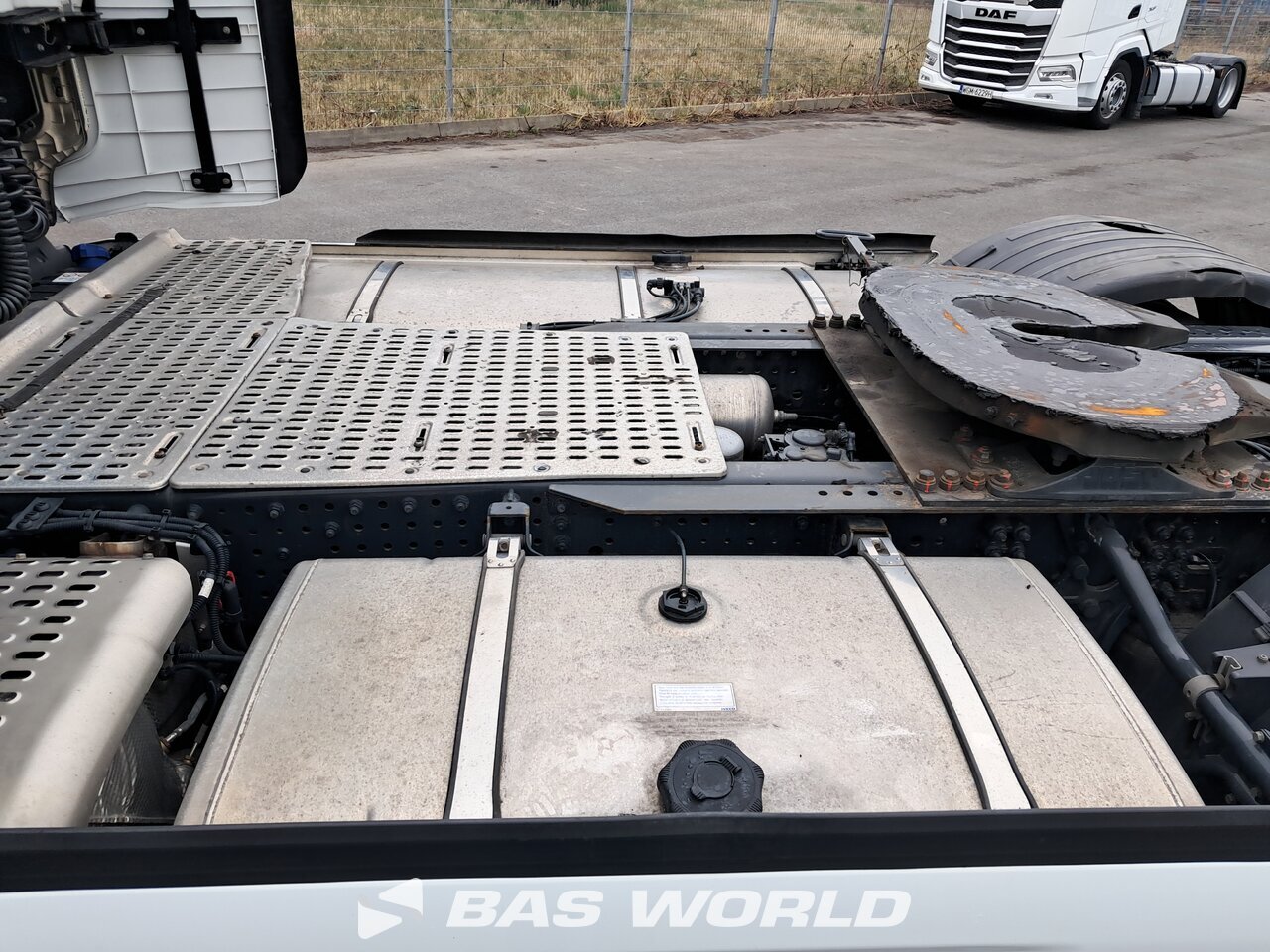Fuel tanks : Iveco S-Way 490 4X2 Tracteur routier