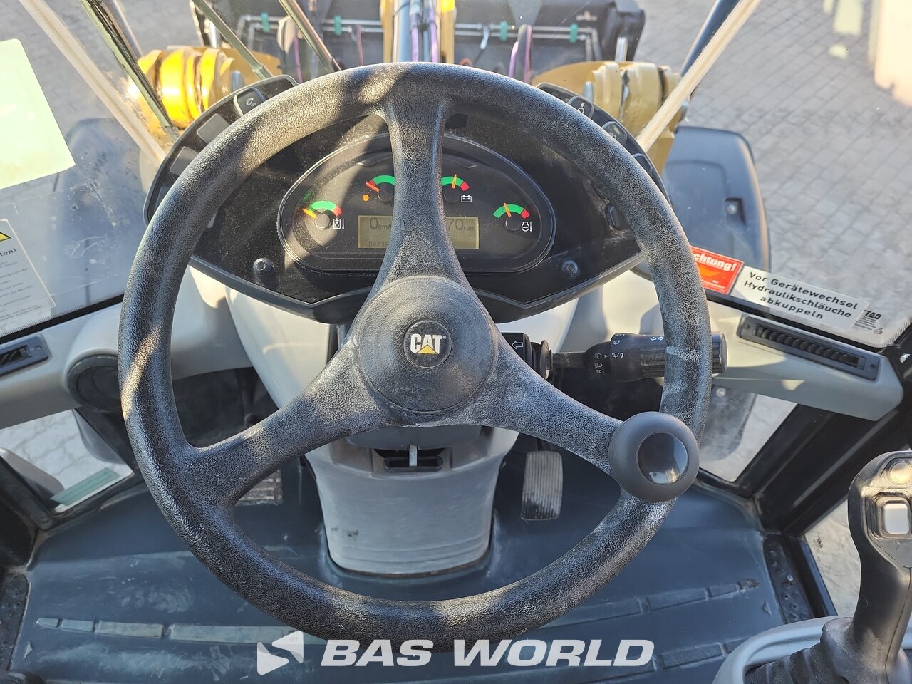 Other : Caterpillar 908 M Chargeuse sur pneus