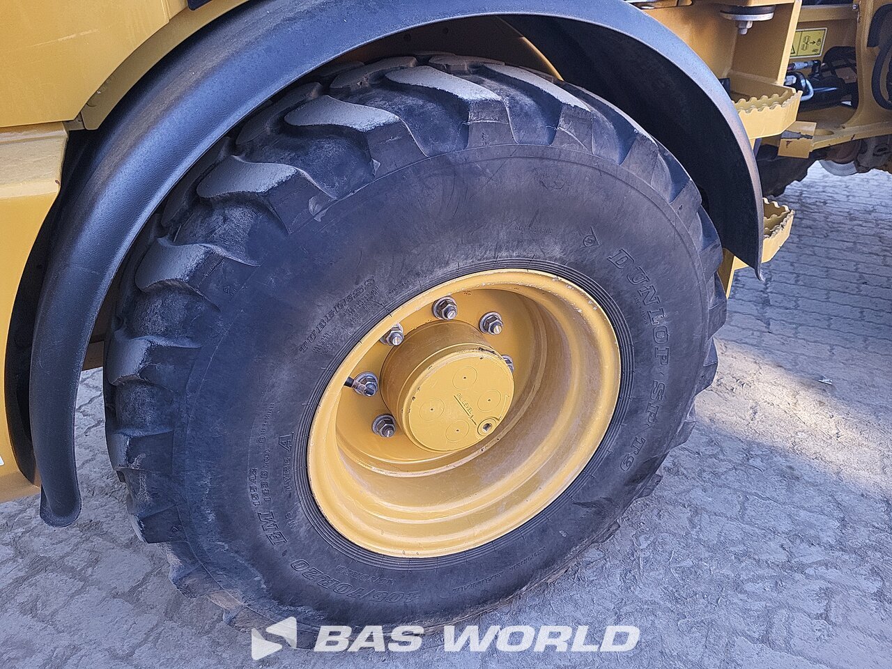 Other : Caterpillar 908 M Chargeuse sur pneus