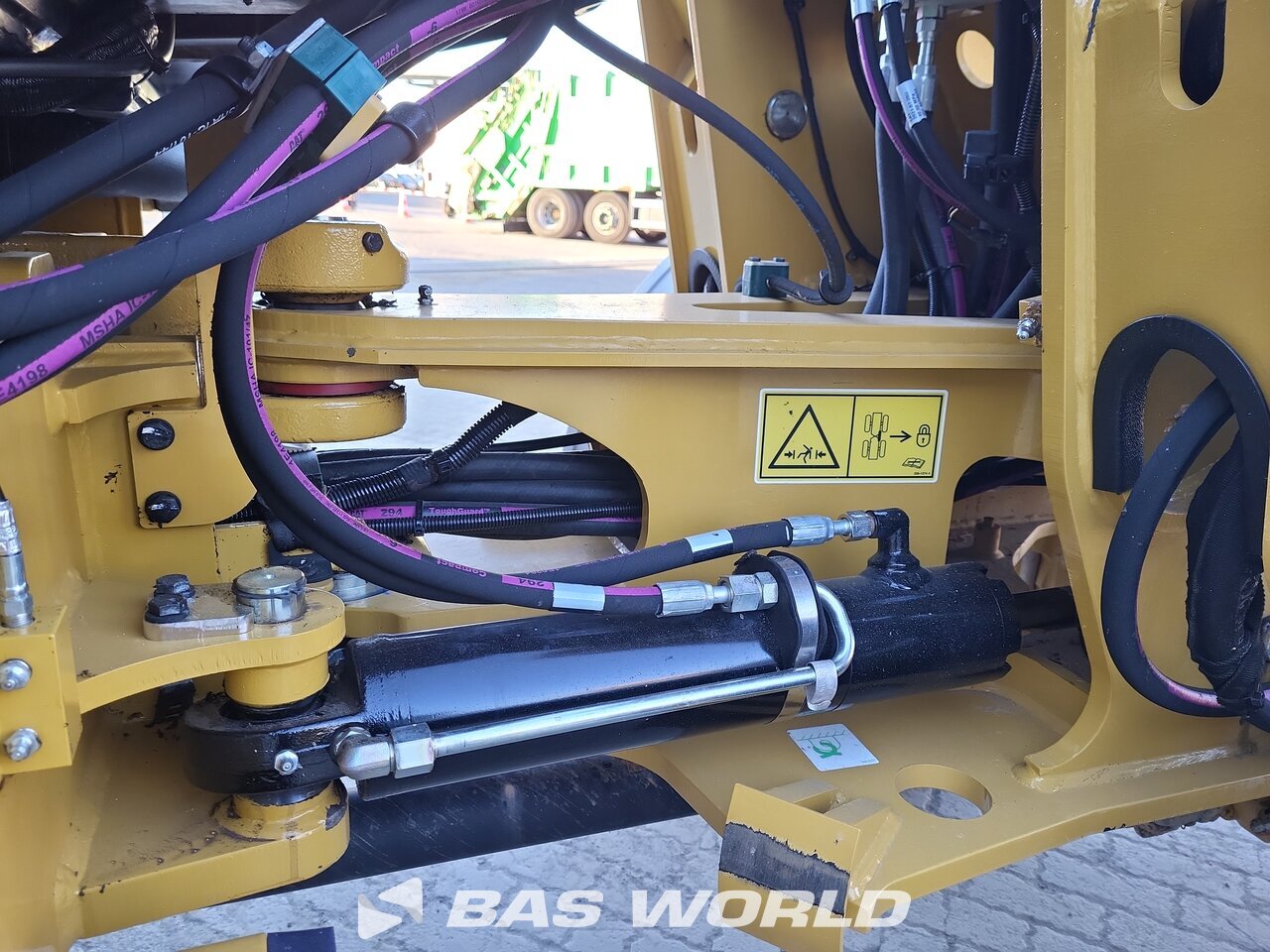 Other : Caterpillar 908 M Chargeuse sur pneus