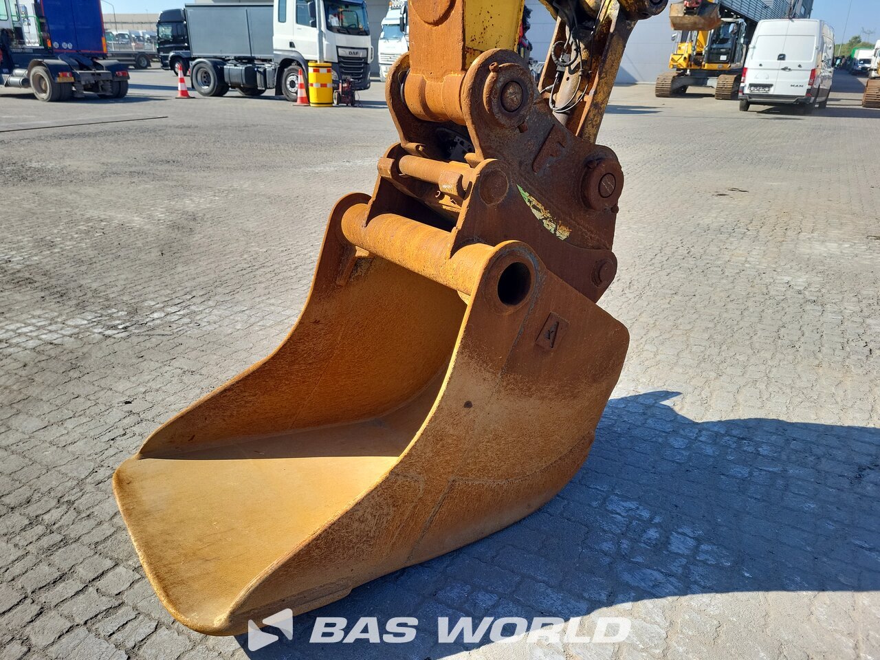 Other : Komatsu PC360 LC-11E0 Pelle sur chenilles