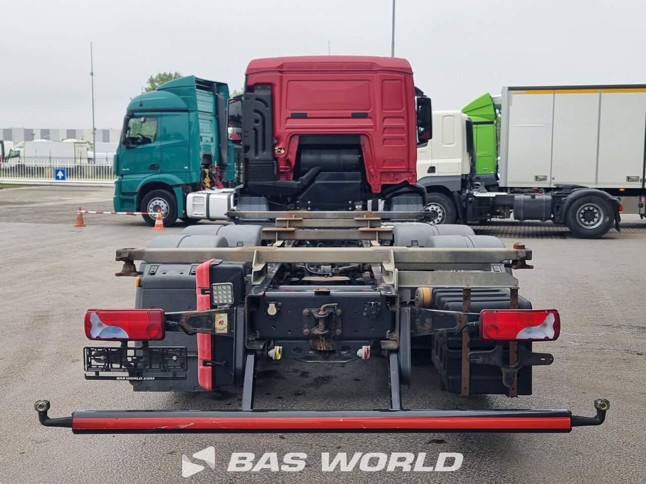 Other : MAN TGS 26.320 6X2 Camion à Caisse Mobile