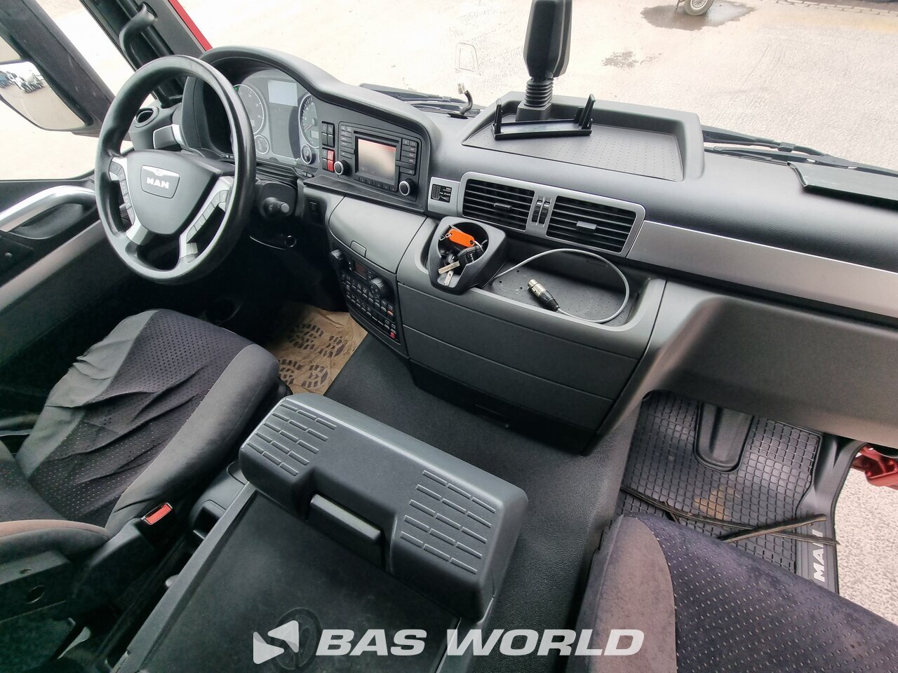 Other : MAN TGS 26.320 6X2 Camion à Caisse Mobile