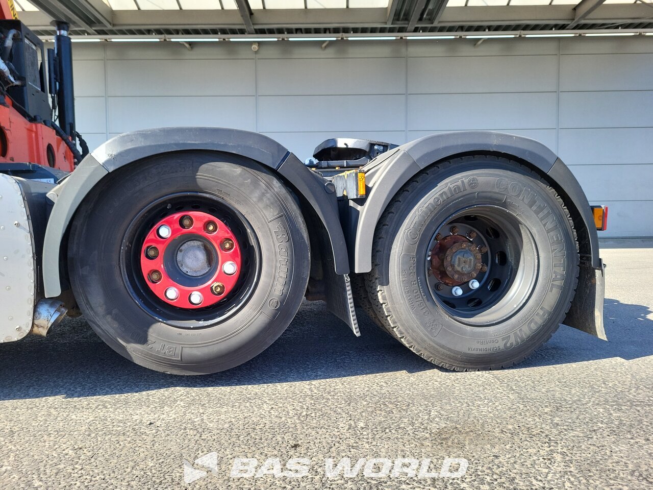 Other : DAF XF 410 6X2 Tracteur routier