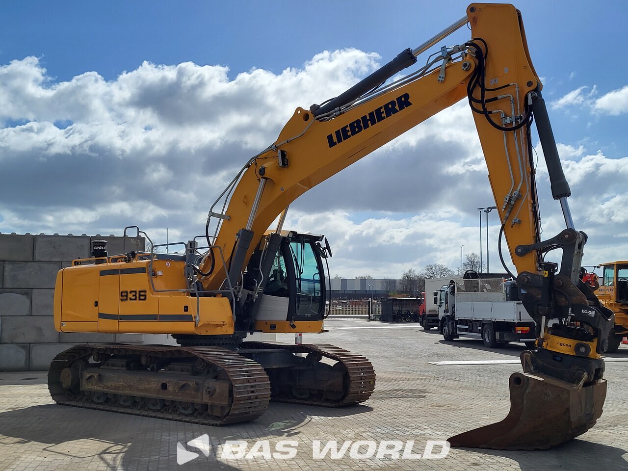 Other : Liebherr R936 LC V Pelle sur chenilles