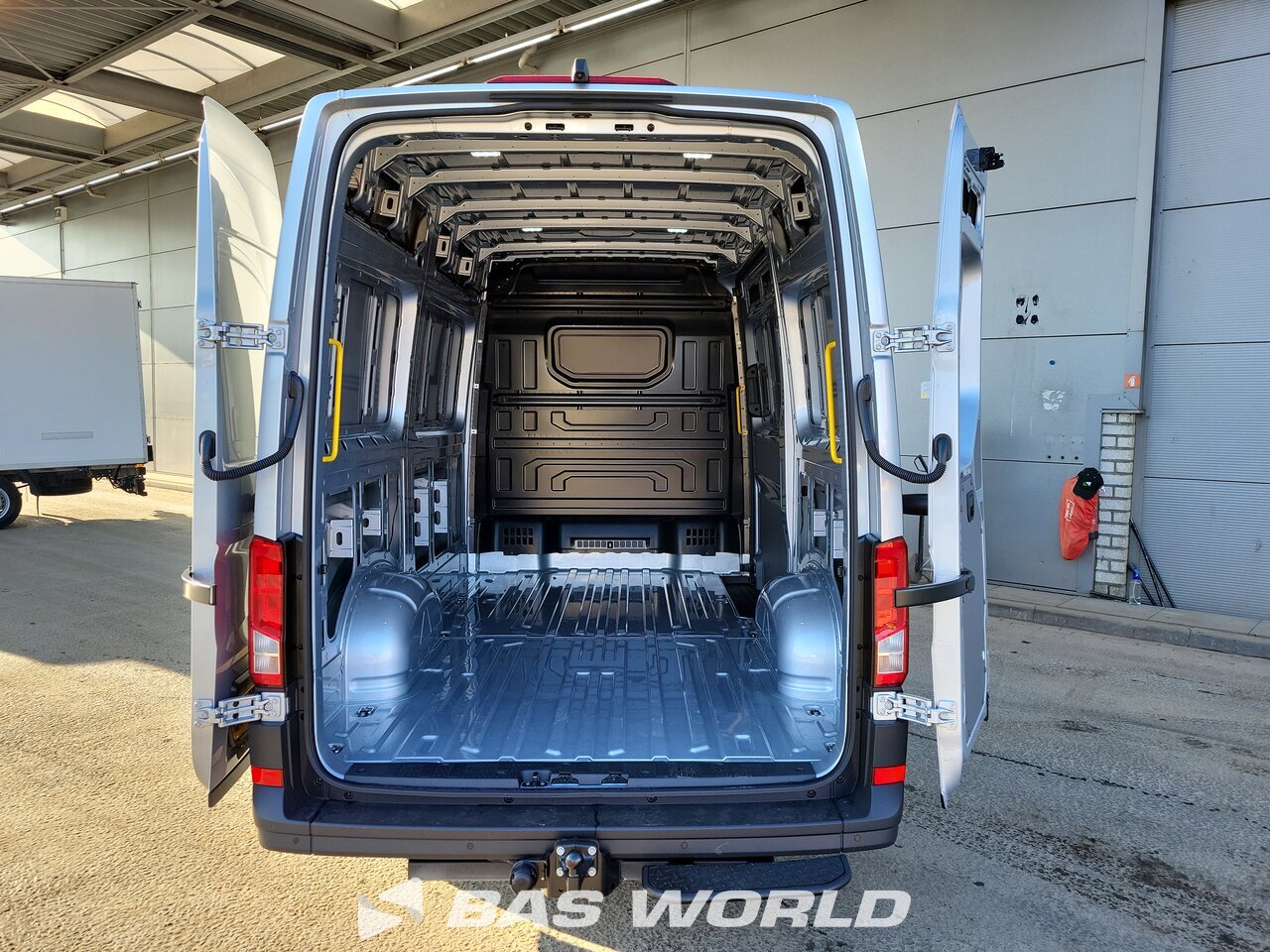 Other : MAN TGE 3.180 Fourgons utilitaires
