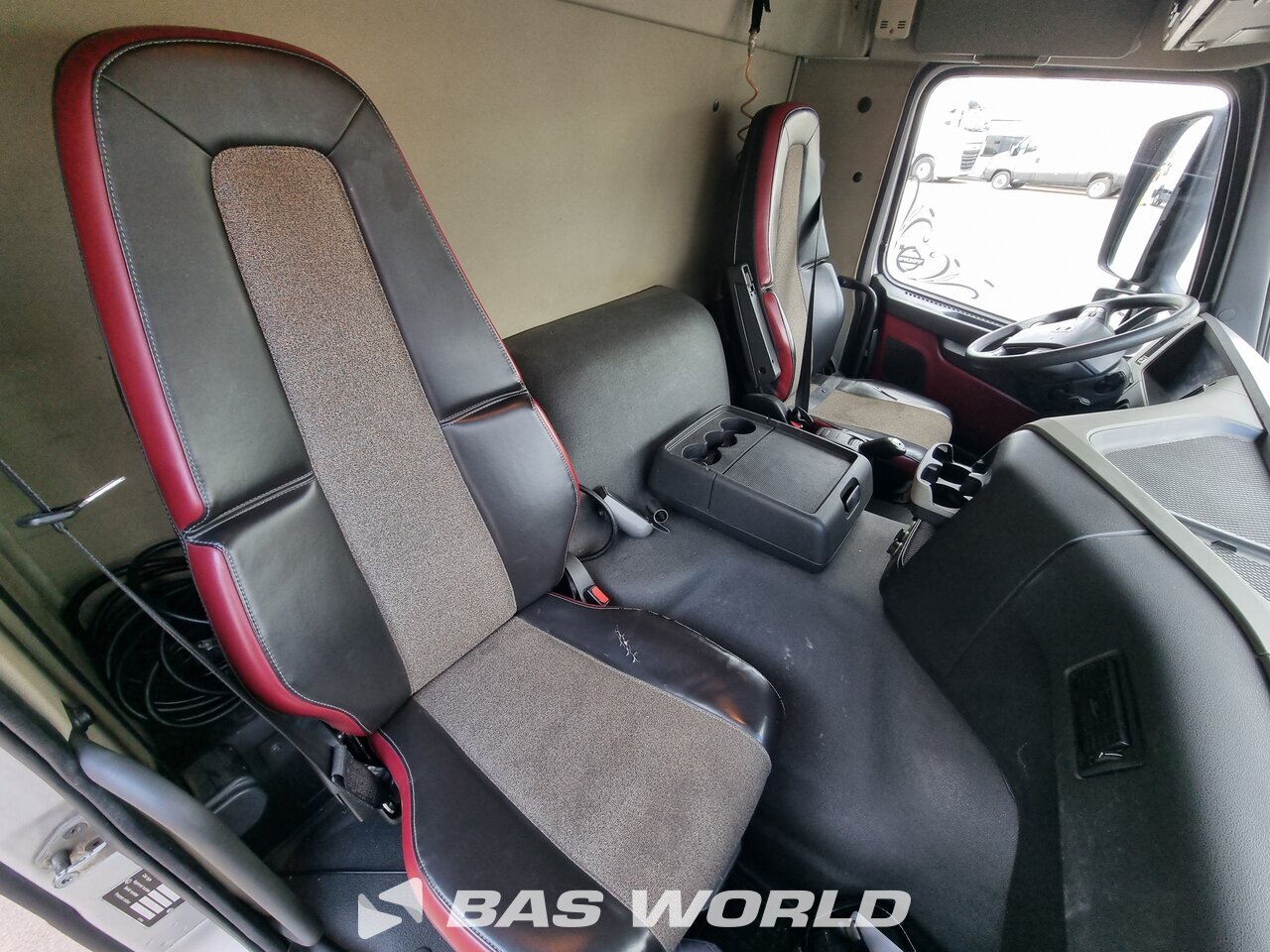 Other : Volvo FM 460 6X2 Fores-Bennes Camion plateaux