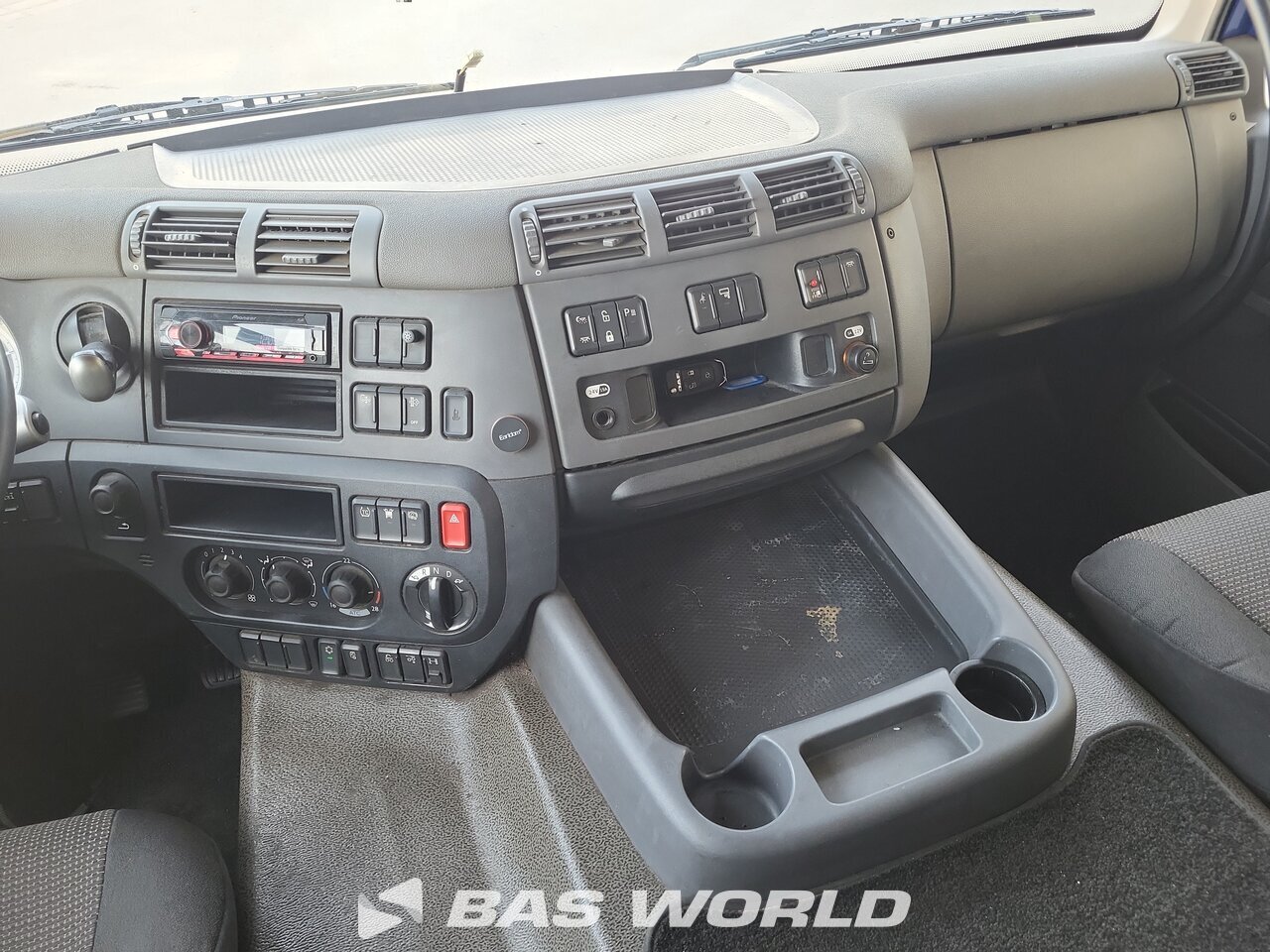Other : DAF CF 440 6X2 Tracteur routier