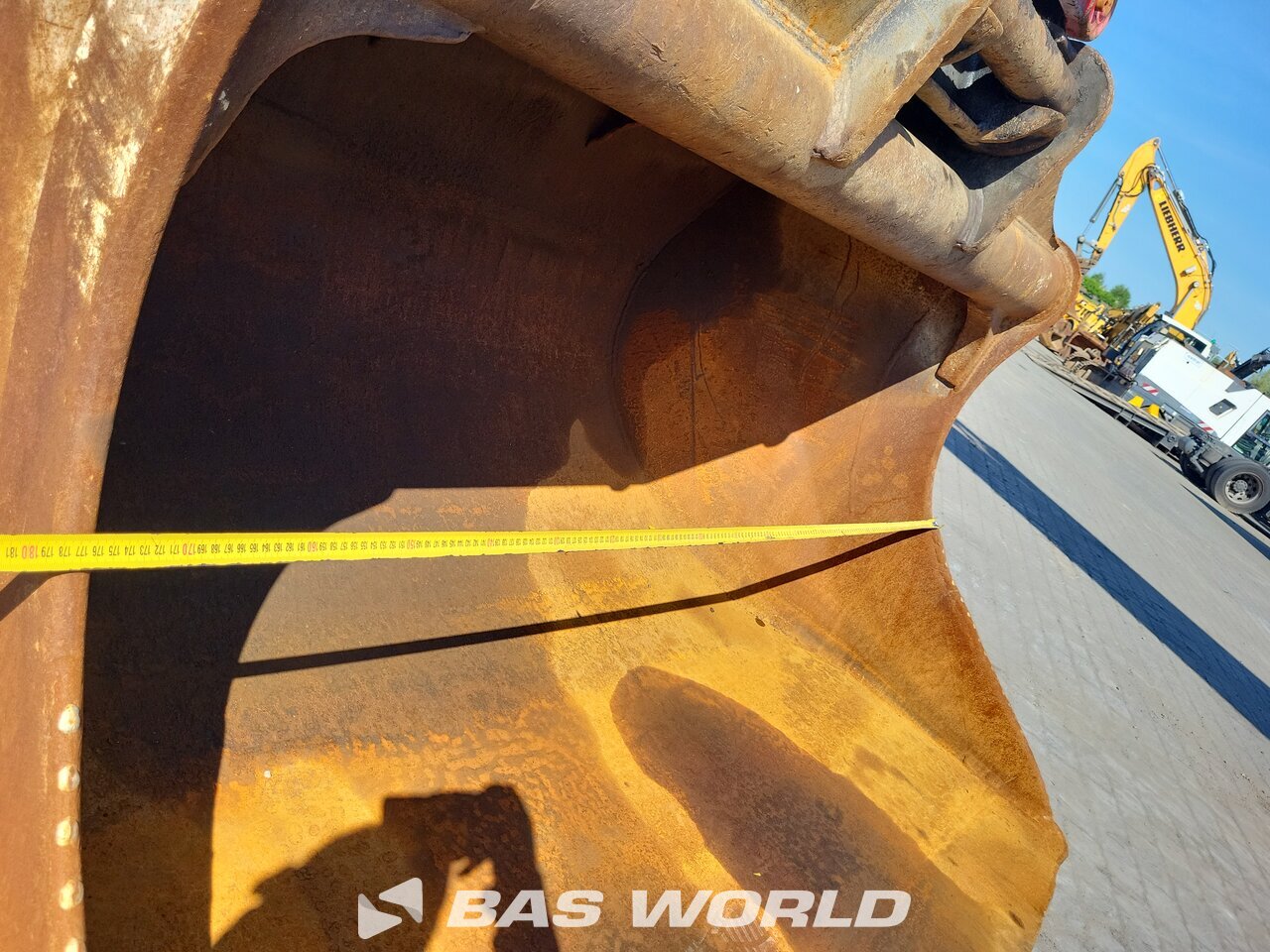 Other : Liebherr R926 LC Pelle sur chenilles