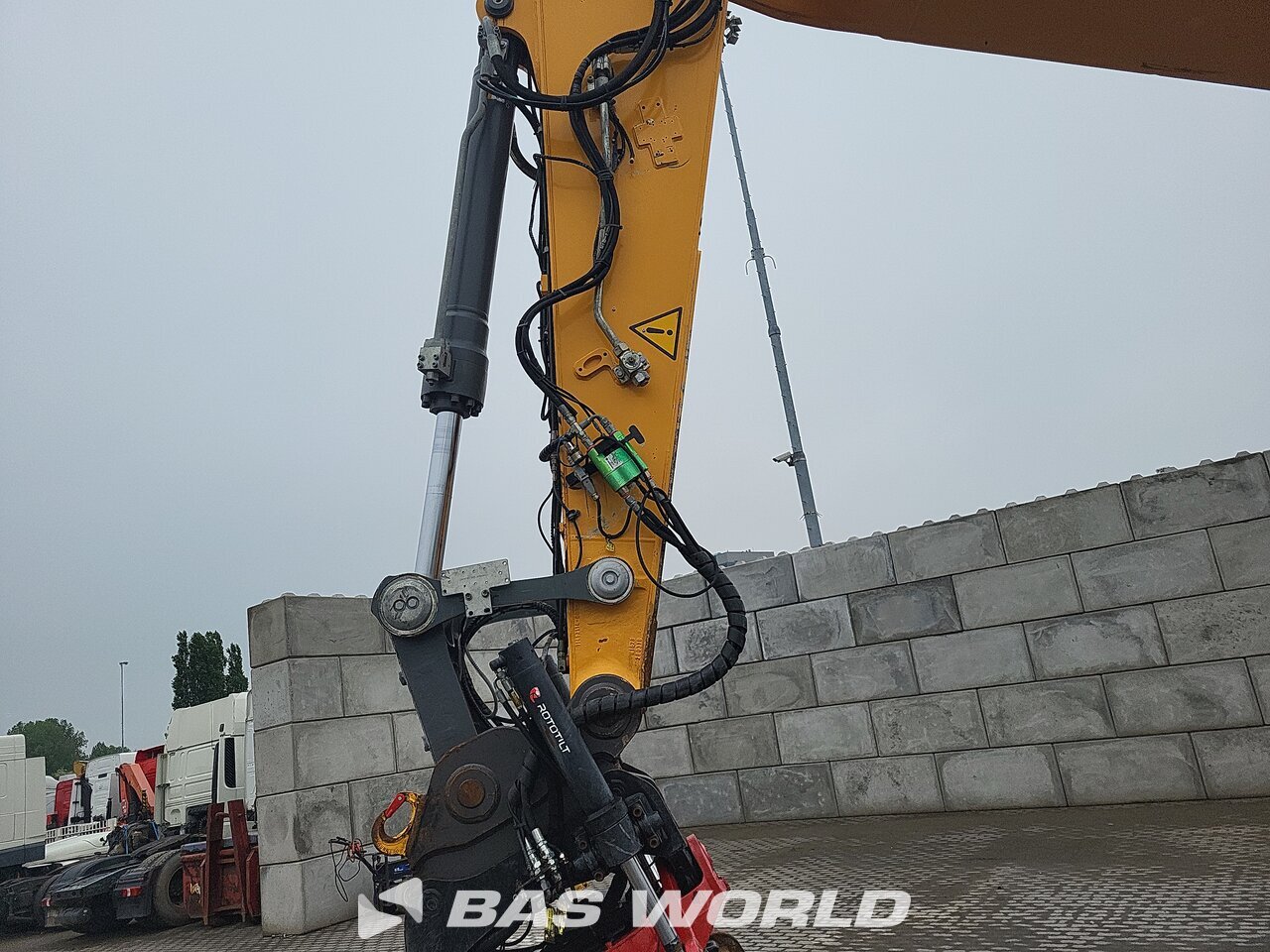 Other : Liebherr R936 LC Pelle sur chenilles