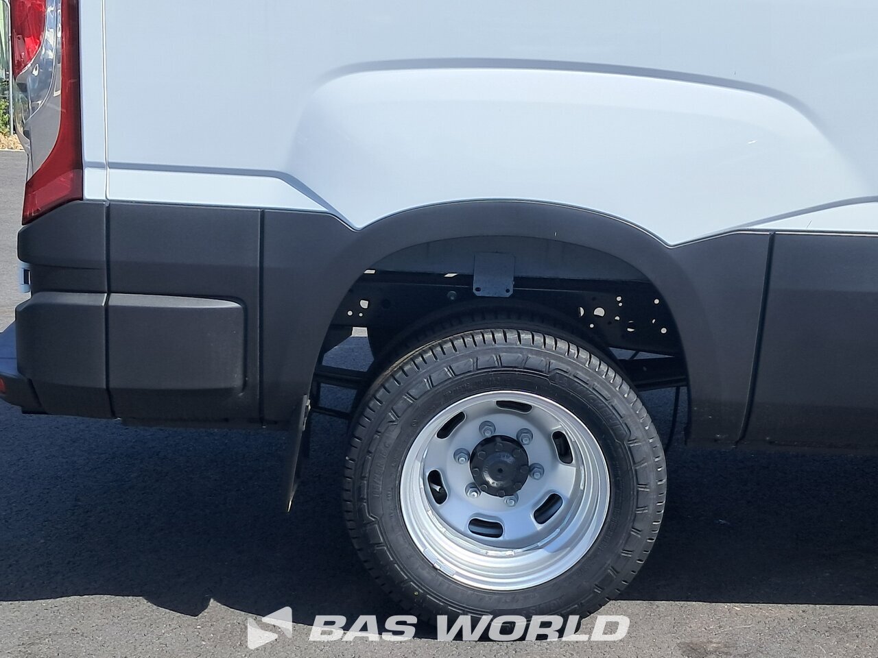 Other : Iveco Daily 35C21 Furgonetka