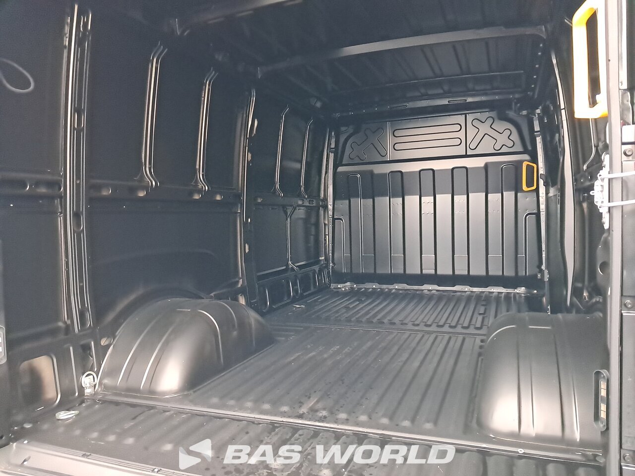Other : Iveco Daily 35C21 Kastenwagen