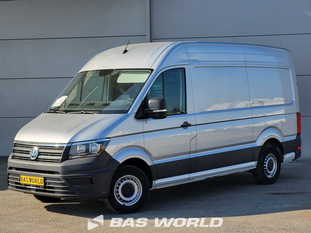 Front left : Volkswagen Crafter 140pk Fourgons utilitaires