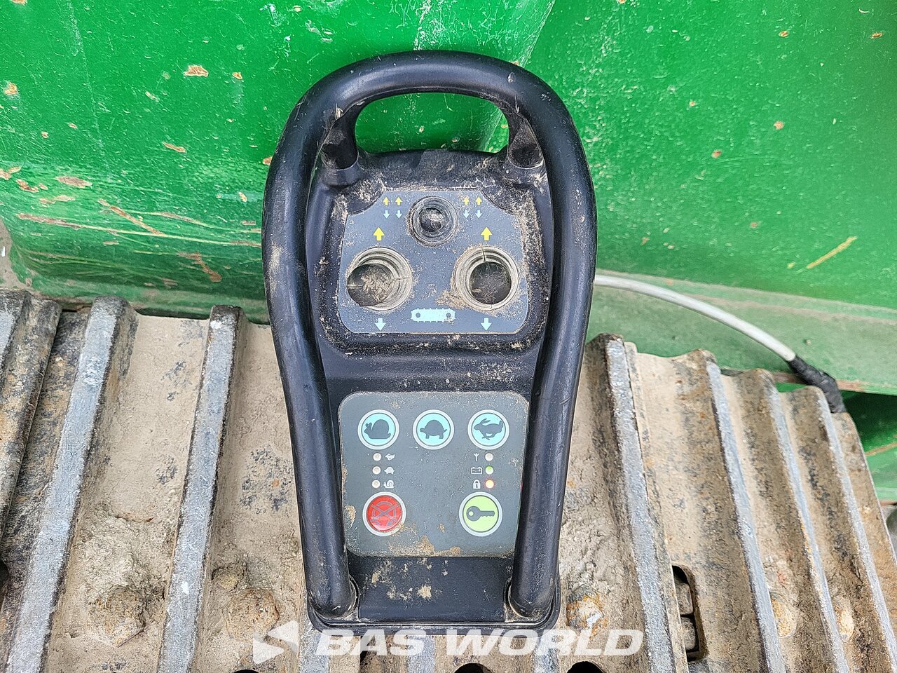 Other : McCloskey J40 V2 Concasseur