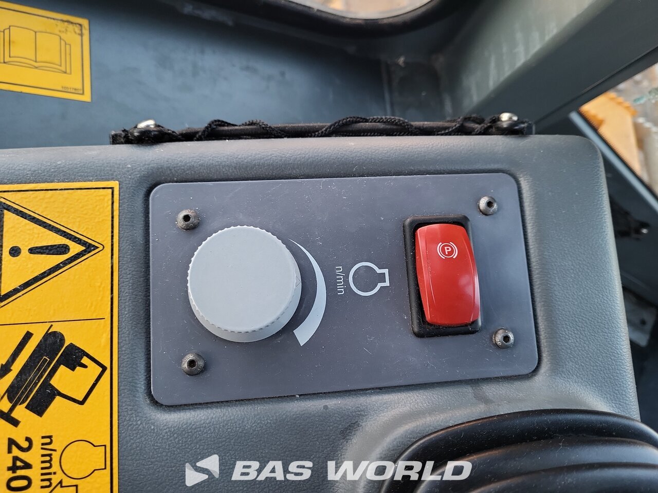 Other : Liebherr PR726 LGP Bouteurs sur chenilles