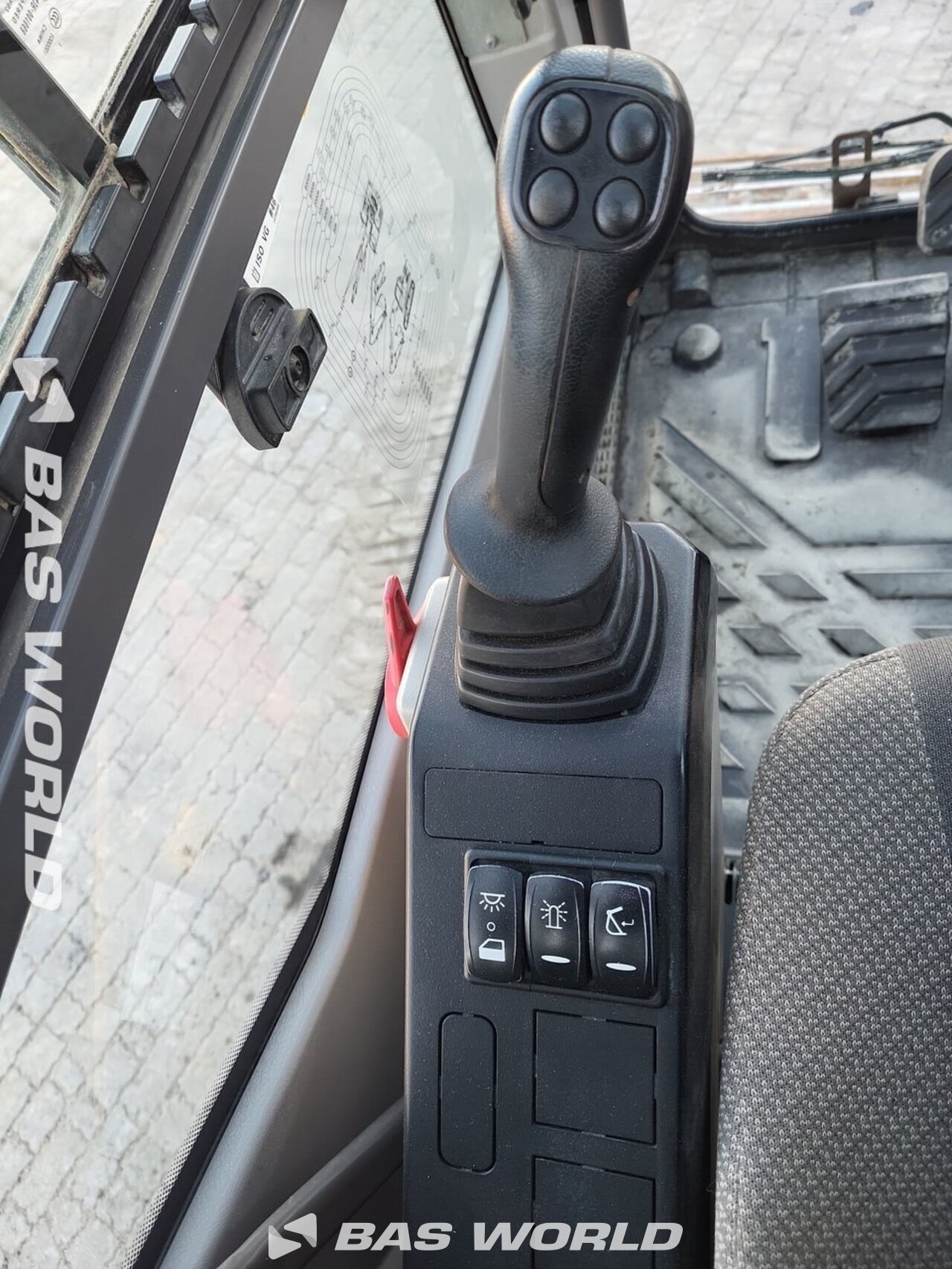 Other : Volvo EC220 E L Pelle sur chenilles