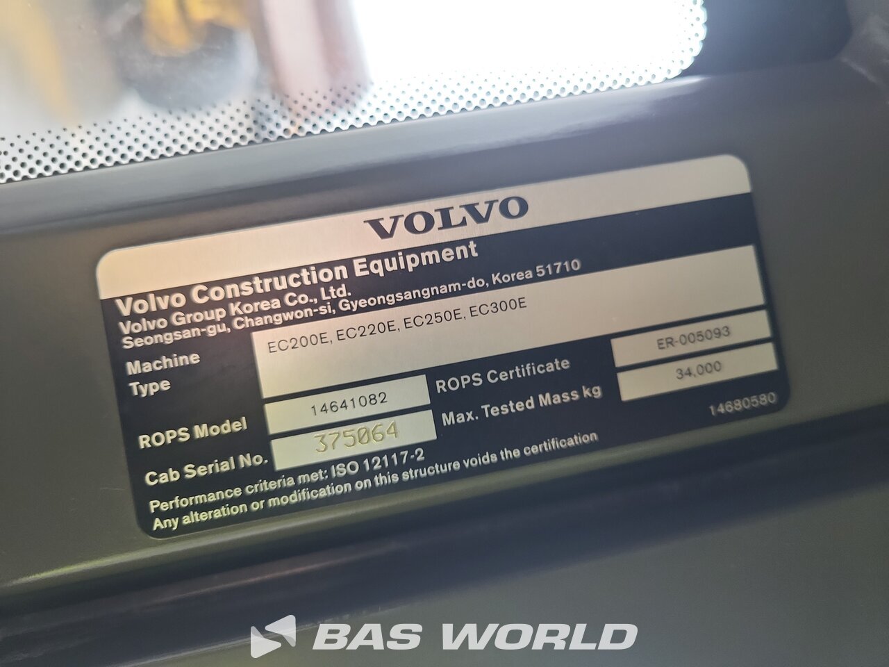 Other : Volvo EC200 E L Pelle sur chenilles