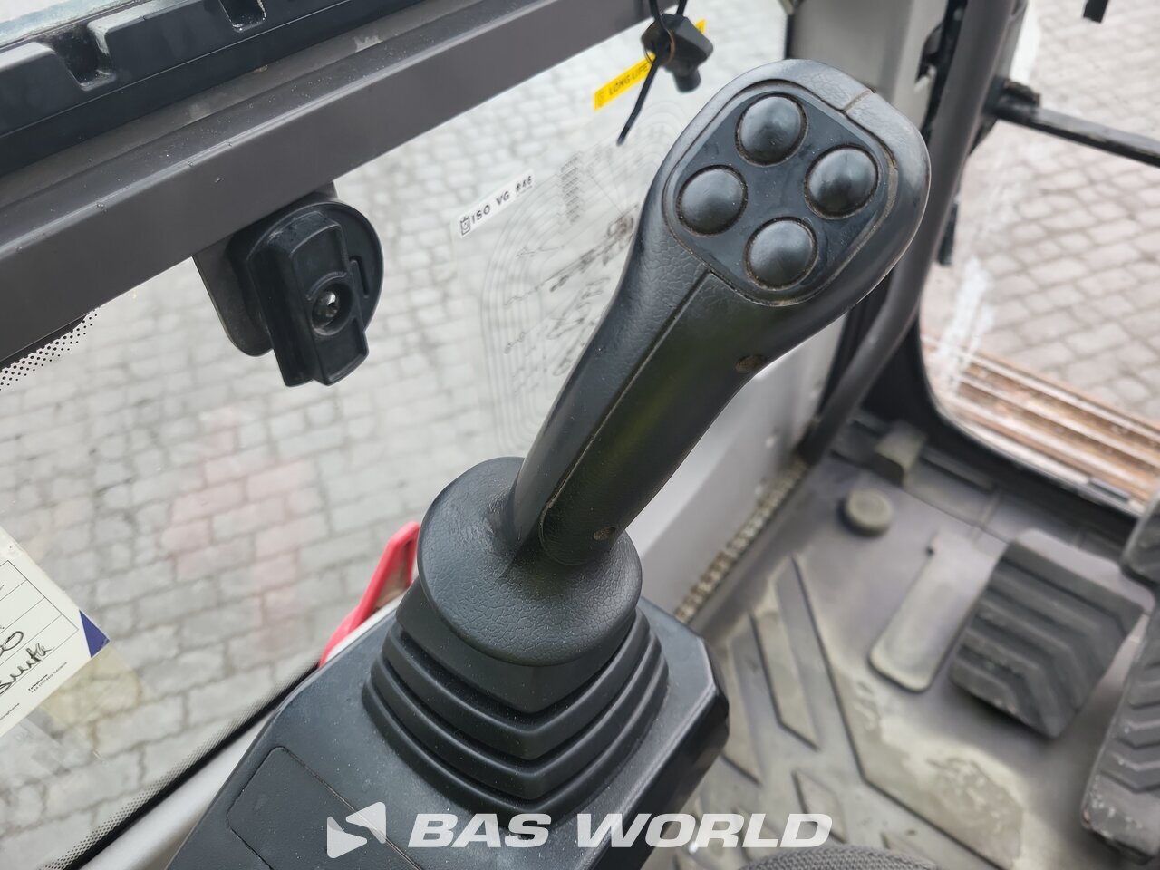 Other : Volvo EC200 E L Pelle sur chenilles