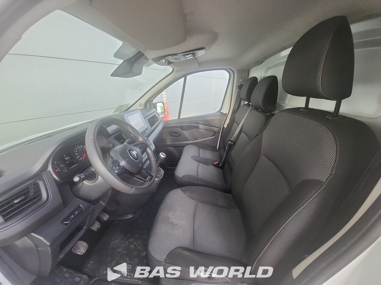 Other : Renault Trafic 130pk Fourgons utilitaires