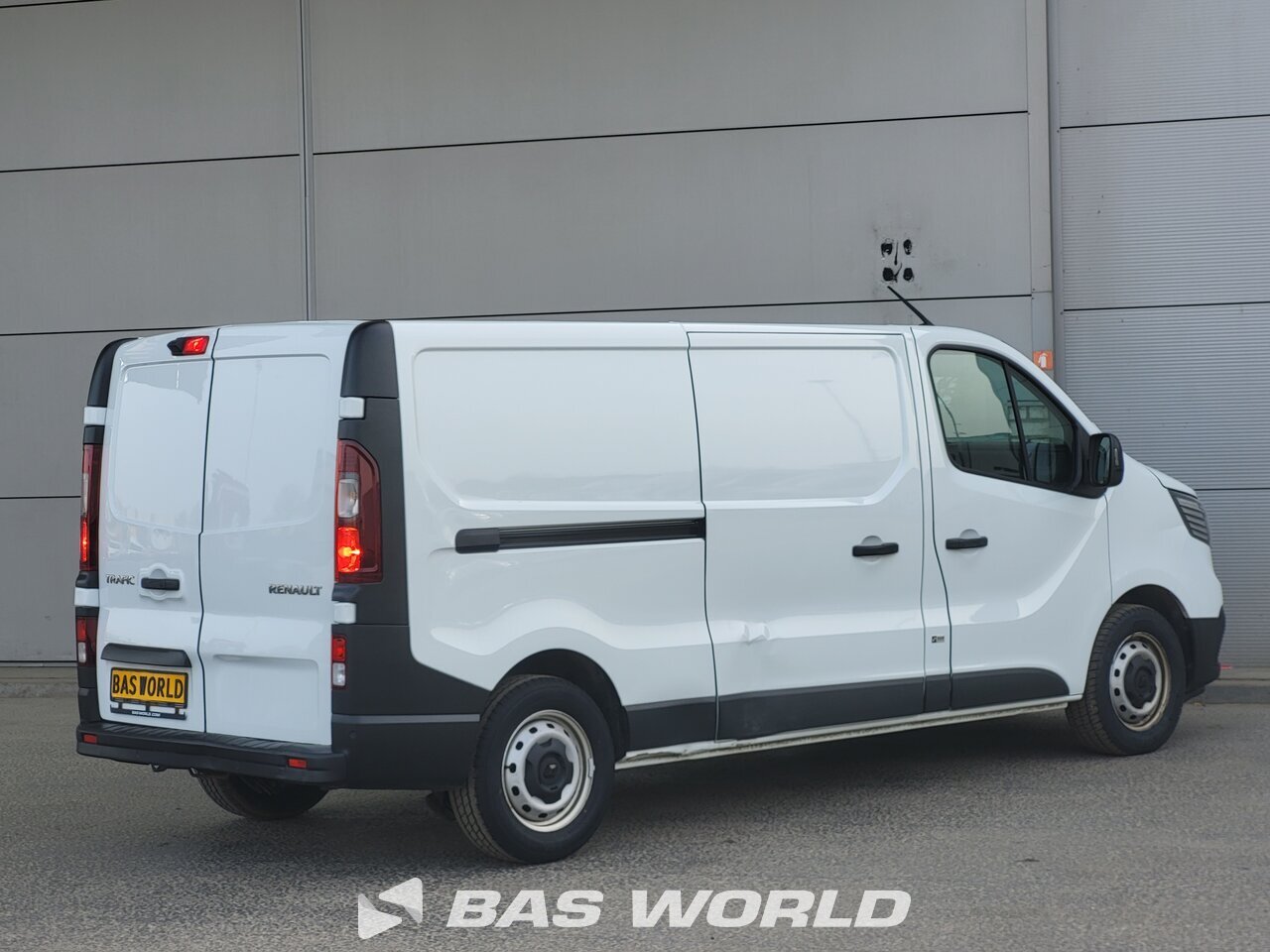 Other : Renault Trafic 130pk Fourgons utilitaires
