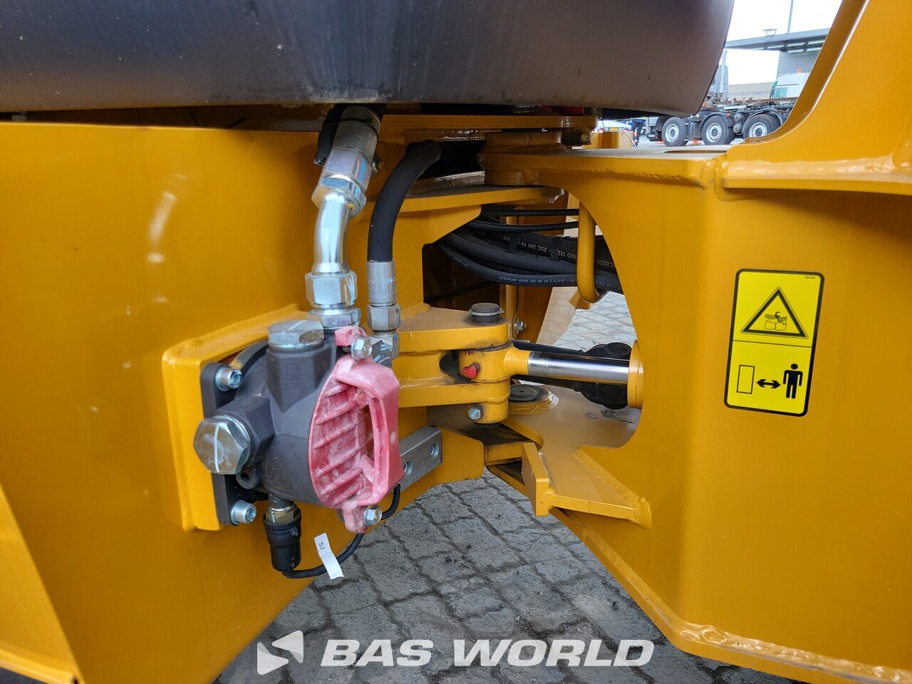 Other : SANY SW105 Chargeuse sur pneus