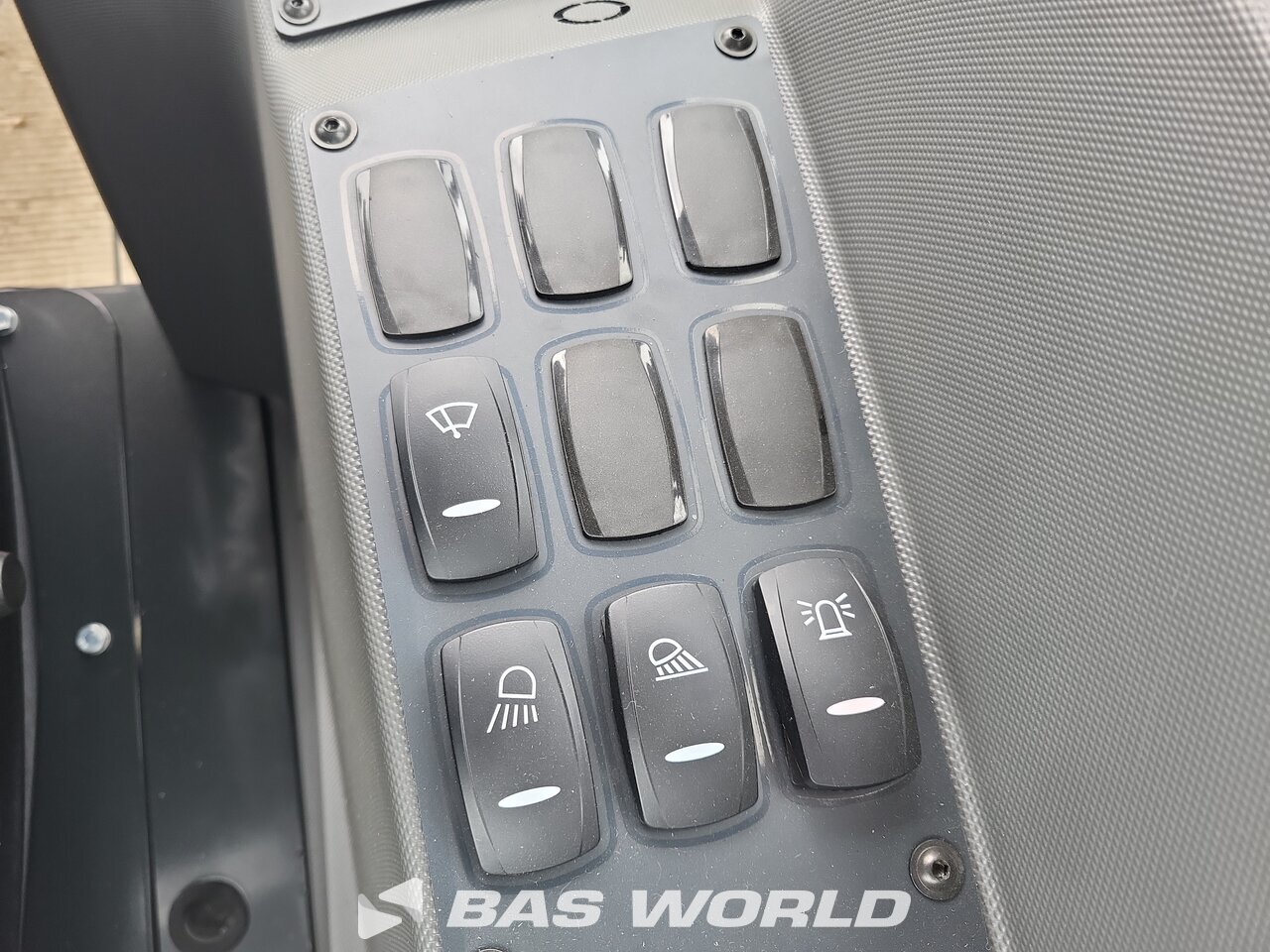 Other : SANY SW105 Chargeuse sur pneus