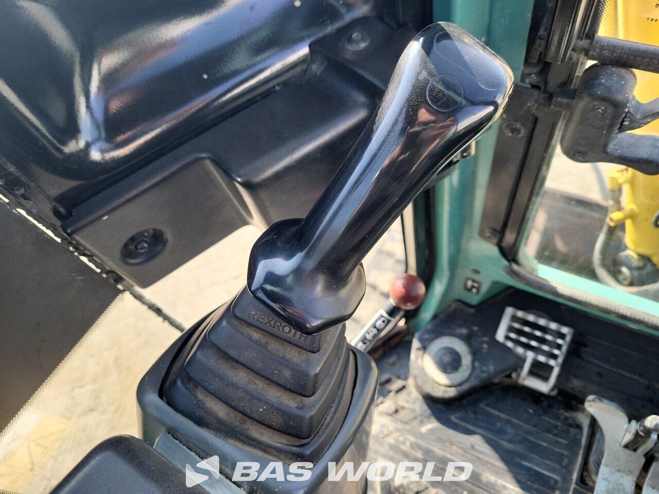 Other : Yanmar VIO25-4 Mini pelle <10t