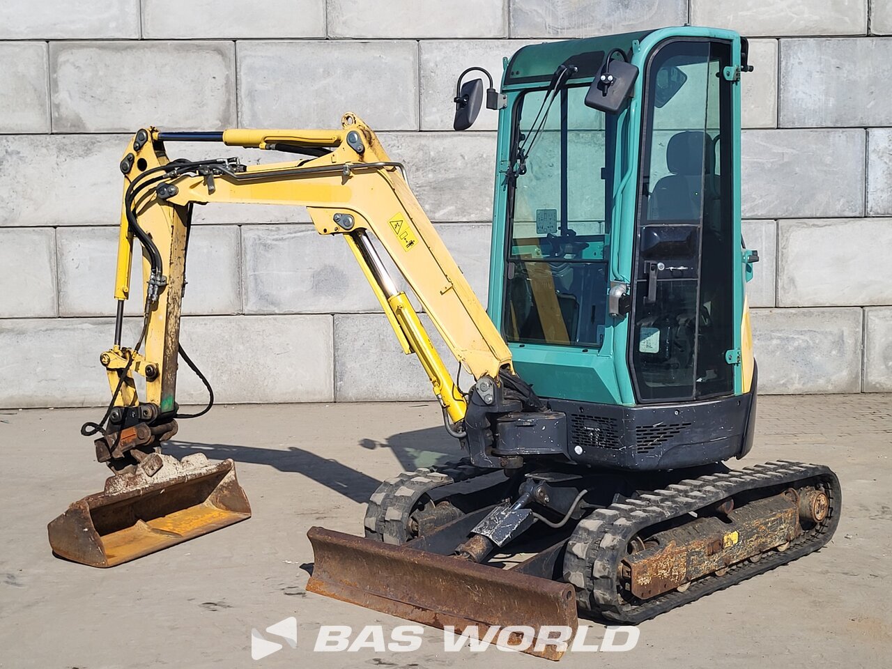 Other : Yanmar VIO25-4 Mini pelle <10t