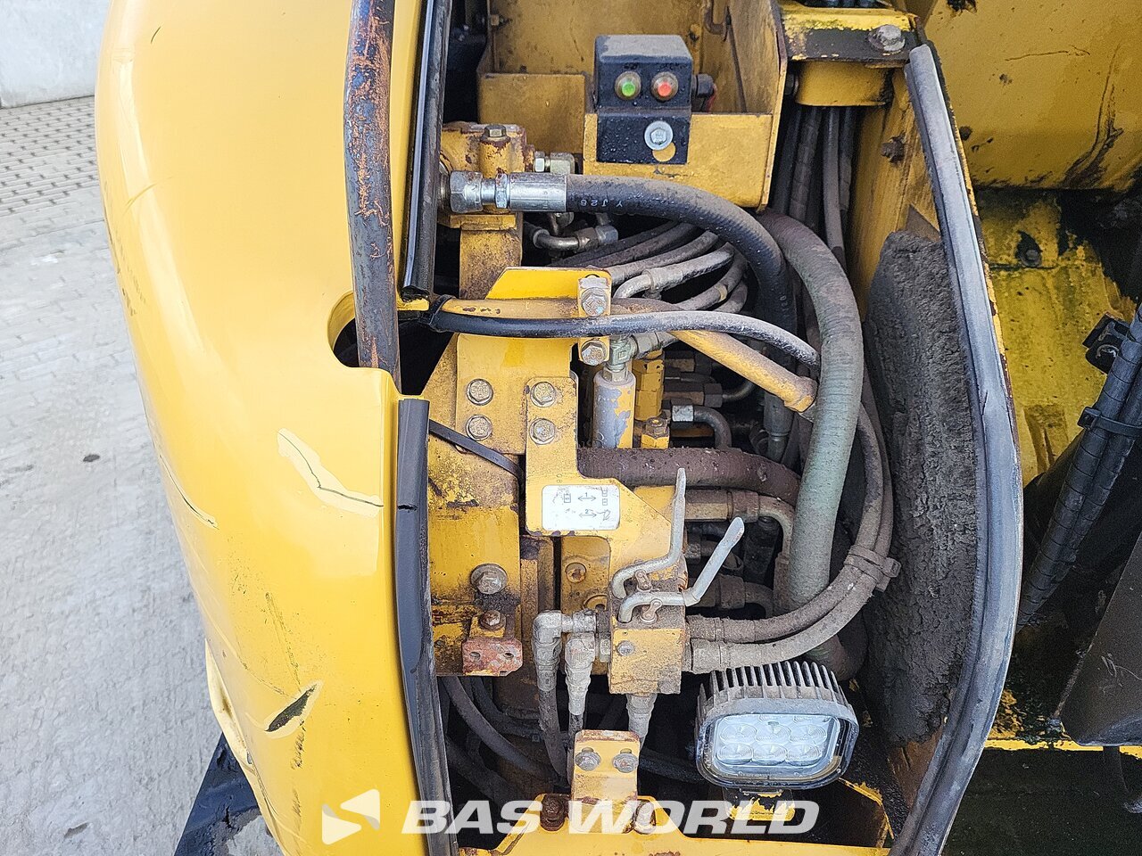 Other : Caterpillar 308C Mini pelle <10t